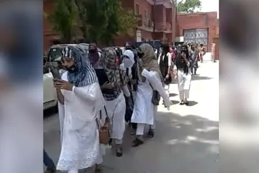 Karnataka Hijab Row: Supreme Court Issues Notice To State Seeking Answers On Petitions