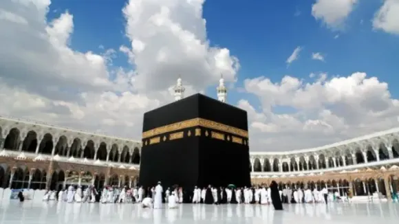 kerala haj committee Kerala women, Women To Perform Hajj