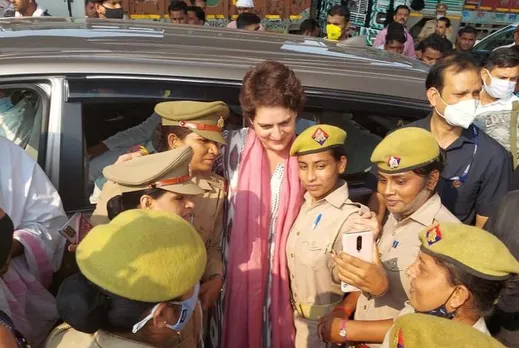 Priyanka Gandhi on selfie