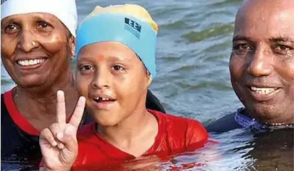Six-Year-Old Girl Crosses Yamuna River in 11 Minutes