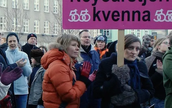 Women of Iceland protest against unfair pay gap