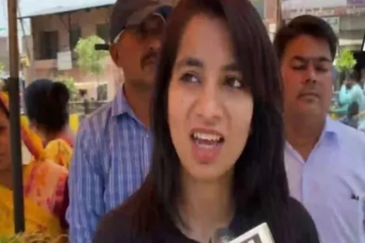Daughter of Vegetable Vendor