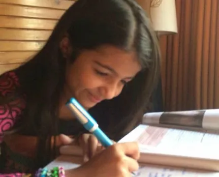 Pakistani Girl on a Mission to Read the World