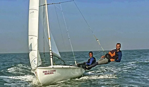 Anand Mahindra tweets about Sailor Preethi Kongara's Story