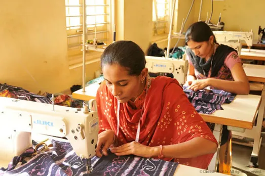 tribes women in Gurgaon villages got certificates in 'skill development' program