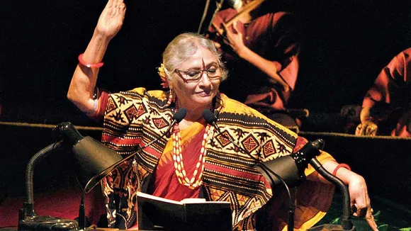 Saoli Mitra