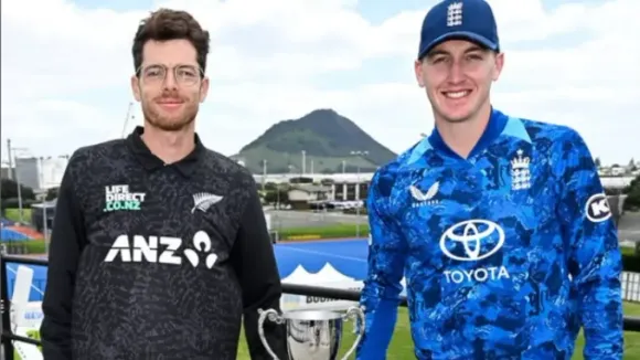 NZ-vs-ENG-Dream11-Prediction-Today-Pitch-Report-Player-Stats-1st-ODI-England-tour-of-New-Zealand-2025-678x381