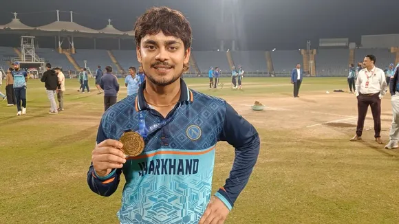 Ishan-Kishan-2025-12-17b8eed158657b1d7c21d3830f9d8552