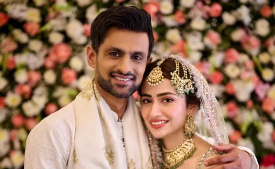 3ksb2dc_shoaib-malik-sana-javed_625x300_05_September_25