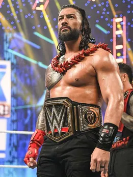5 Active WWE Superstars who were forced to change their look