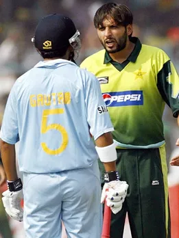 Gautam Gambhir vs Shahid Afridi in 2007