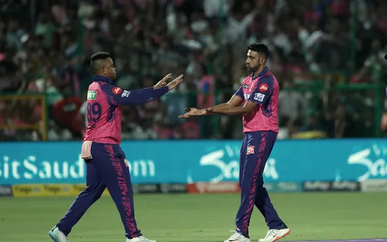 RR vs LSG : रविचंद्रन अश्विन ने एक ही ओवर में दो खतरनाक बल्लेबाजों को आउट कर लखनऊ की उम्मीदों पर फेरा पानी