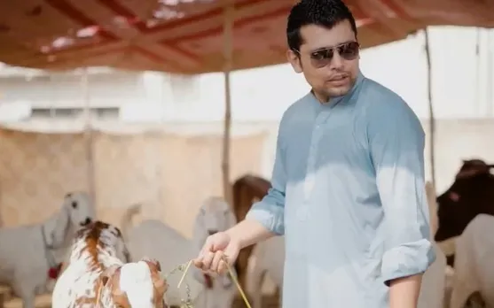 Kamran Akmal in his farm (Photo Source: Twitter)