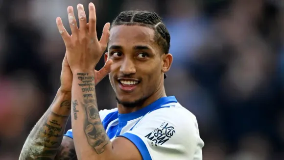 Joao Pedro Joins Chelsea in £60m Deal as Blues Continue Transfer Blitz