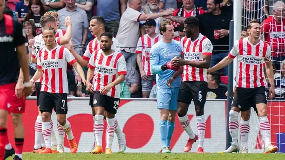 psv-eindhoven-during-a-match-with-heerenveen-v2-46717
