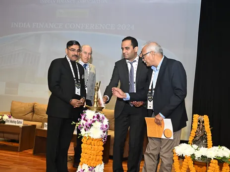 L-R-L-R-Prof. Ram Kumar Kakani,  Akshay Sahni, Professor Yakov Amihud,Dr. Ajay Pandey.jpg