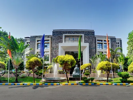 BIMTECH Offers PGDM Programs with Scholarships, Apply Now