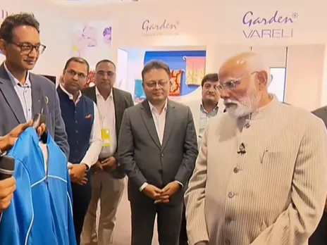 PM Modi Visits Garden Vareli Stall at Bharat Tex 2025
