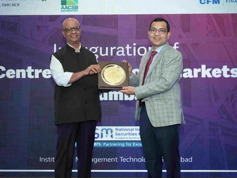 Shri Sashi Krishnan, NISM Director & Dr. Atish Chattopadhyay, Director - IMT Ghaziabad.JPG