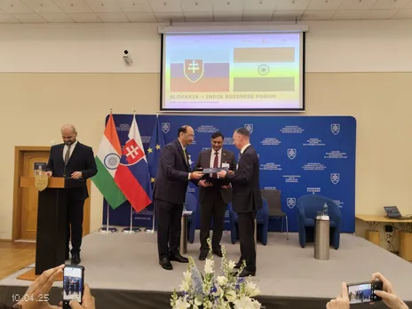 ADSL Signs Defence Pact with Slovakia for Combat Vehicles
