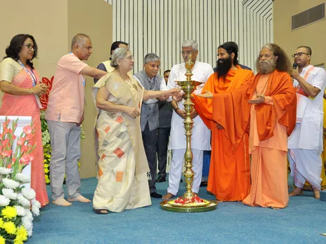 The Yoga Institute Leads International Yoga Day with 1 Lakh Participants