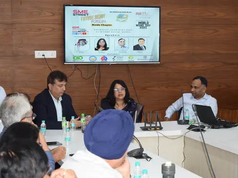 Mr Faiz Askari, Dr Sampa Banerjee, Mr Deepak Maheshwari (From Left to Right)