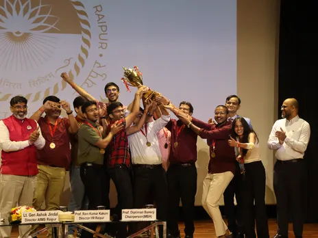 War Hero to Healthcare Visionary, Lt. Gen. Ashok Kumar Jindal Inspires IIM Raipur’s New Batch of Emerging Managers Bootcamp