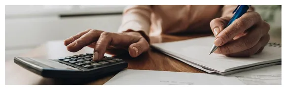 How the power of compounding calculator helps you stay invested during market volatility