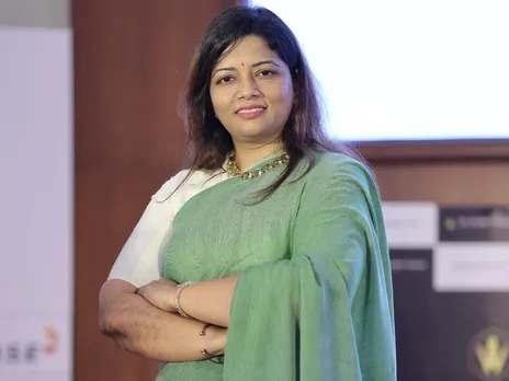 Ms Madhu Lunawat