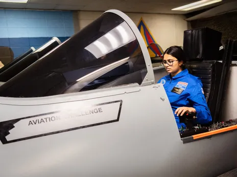 Honeywell Leadership Program Engages Students In Global STEM