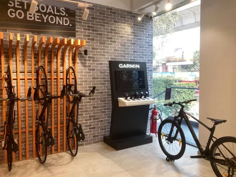 Garmin Products x Giant Store