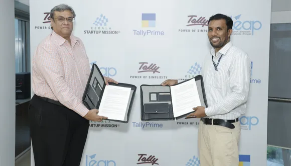 Tally and KSUM representatives at the MoU signing ceremony.JPG