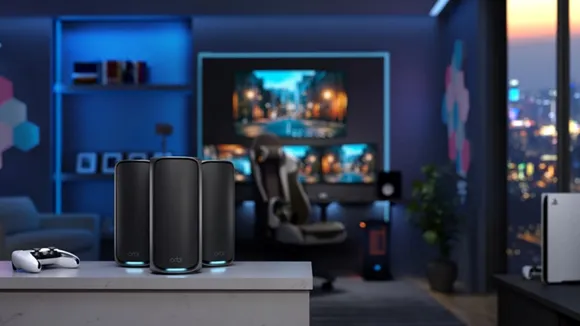NETGEAR - Orbi 970 Series Quad-Band WiFi 7 Mesh System, Black, 27Gbps, 3-Pack