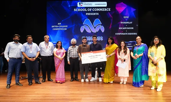 Abhyuday Rana and Ayush Krishan, BCom students from NMIMS Chandigarh (1st Prize Winner).JPG