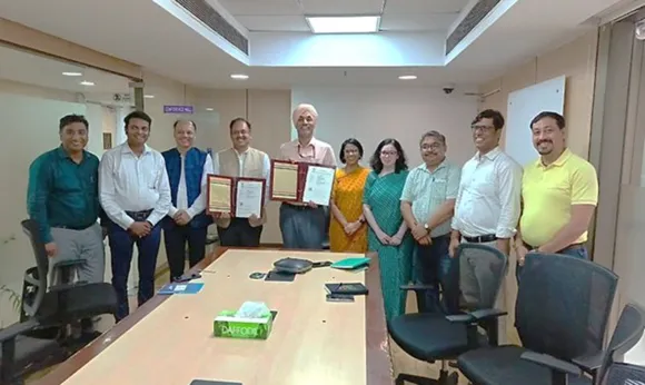 MoRD and MSC Team during MoU signing.jpg