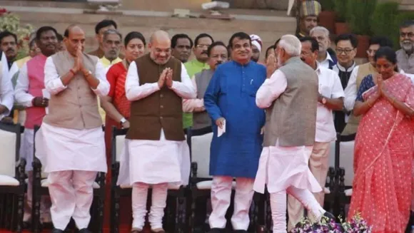 Nitin gadkari, SMEStreet, Nirmala Sitharaman, Union Budget 2019