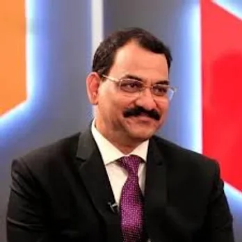 Vilas Tawde, Essar Oil