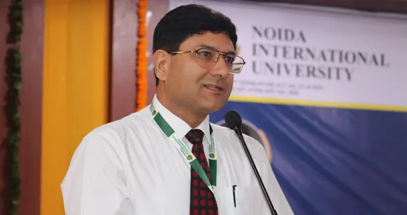 Noida International University, Neeraj Sahani