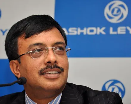 Vinod K. Dasari, Ashok lealand, Busses