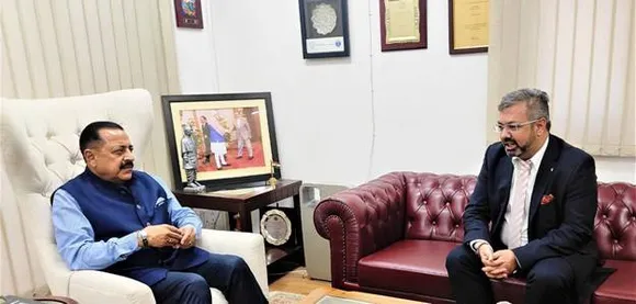 Jitendra SIngh with Swis Counterpart
