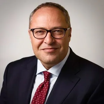 Owen Taraniuk, Caumvailt, HPE