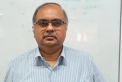 Mr LR Shivakumar, Dealshare