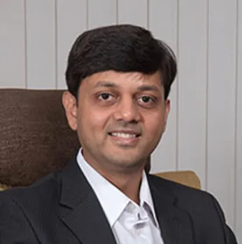 Jiannd Shah, CapitaWorld, Financial Service, MSMEs