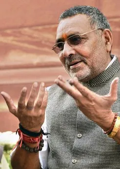 India to have 500 Incubation Centers for Skilled Professionals & Entrepreneurs