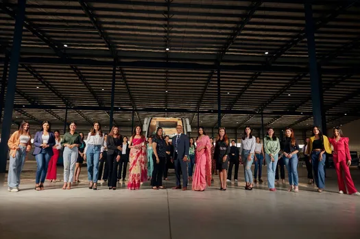 Women's Day Picture, Triton EV