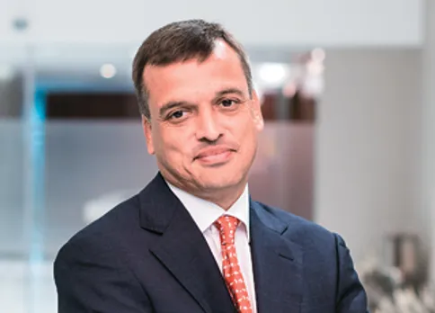 Sanjiv Bajaj, Bajaj Finserv