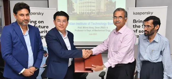 L-R -Jaydeep Singh, General Manager for India, Kaspersky,Adrian Hia, Managing Director for Asia Pacific, Kaspersky ,Professor Mi