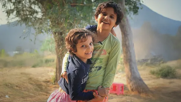 Registani Ladkiyan