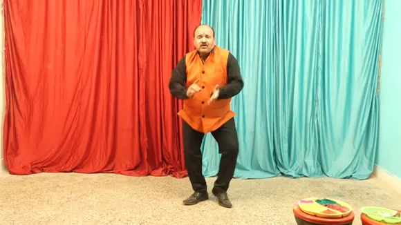 Dancing Uncle