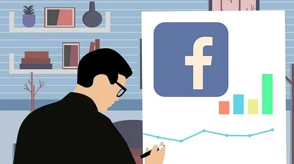 Planning social media content calendar
